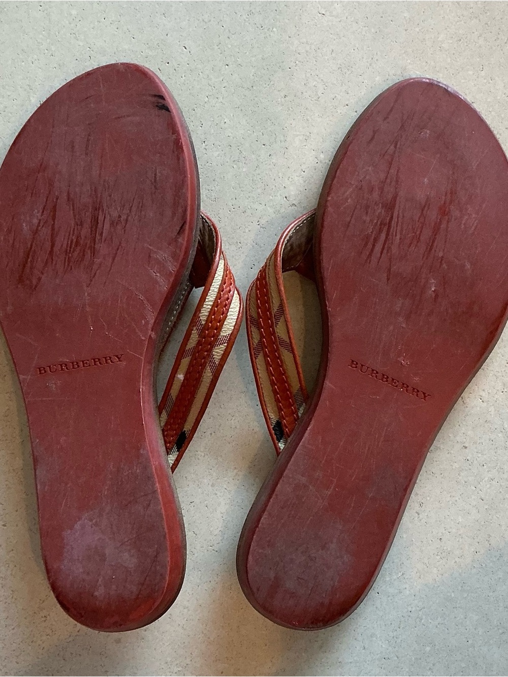 Burberry Brown Tan Footbed Sandals with Red Leather & Signature Check Straps - Picture 2 of 5